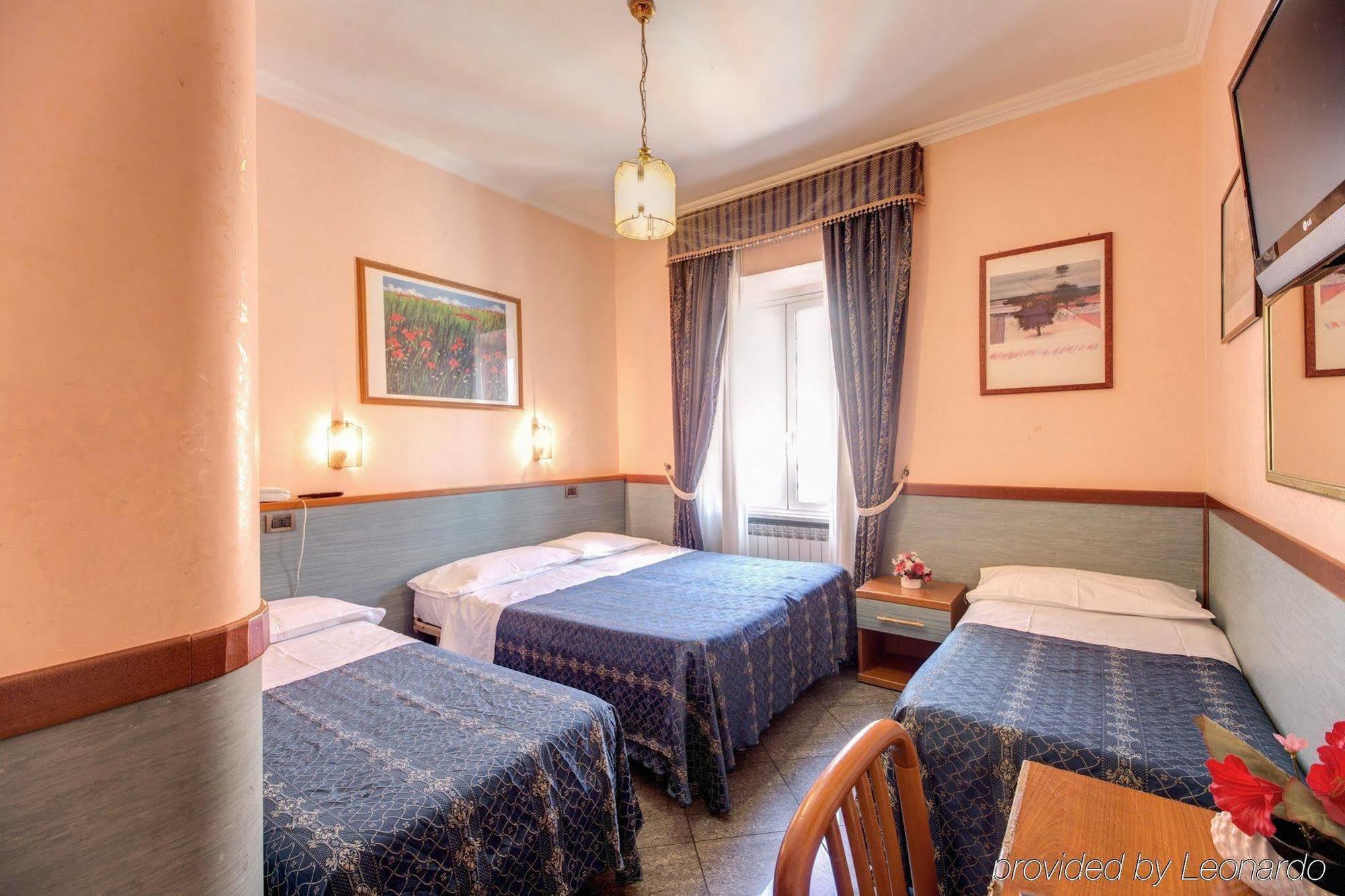 Hotel Rubino ローマ エクステリア 写真